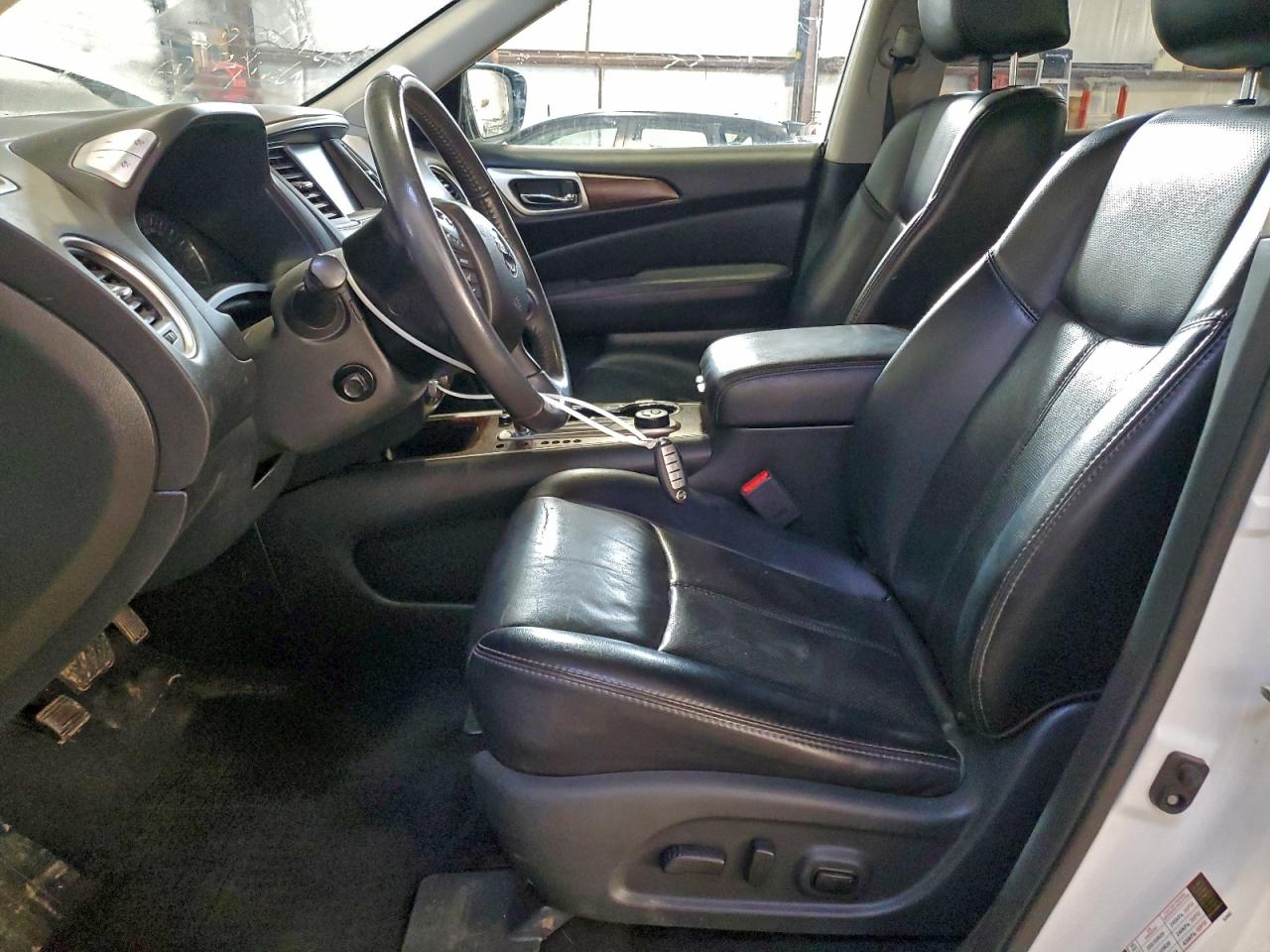 2017 Nissan Pathfinder S VIN: 5N1DR2MM5HC908109 Lot: 94055315