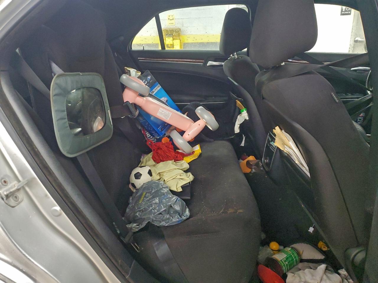 2012 Chrysler 300 VIN: 2C3CCAAG4CH112617 Lot: 94077115