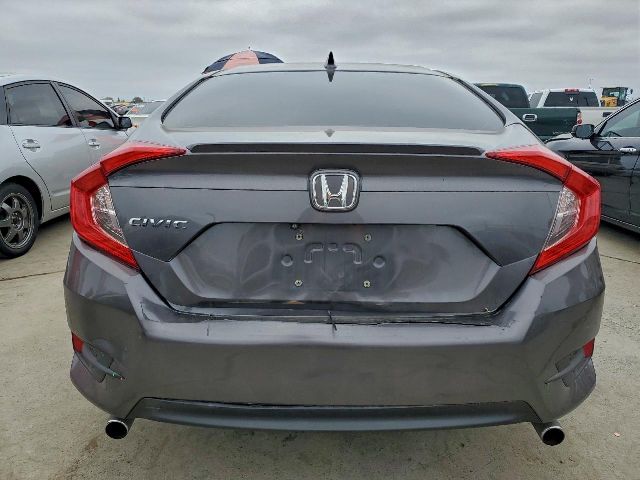 2018 Honda Civic Ex VIN: JHMFC1F36JX026845 Lot: 91215695