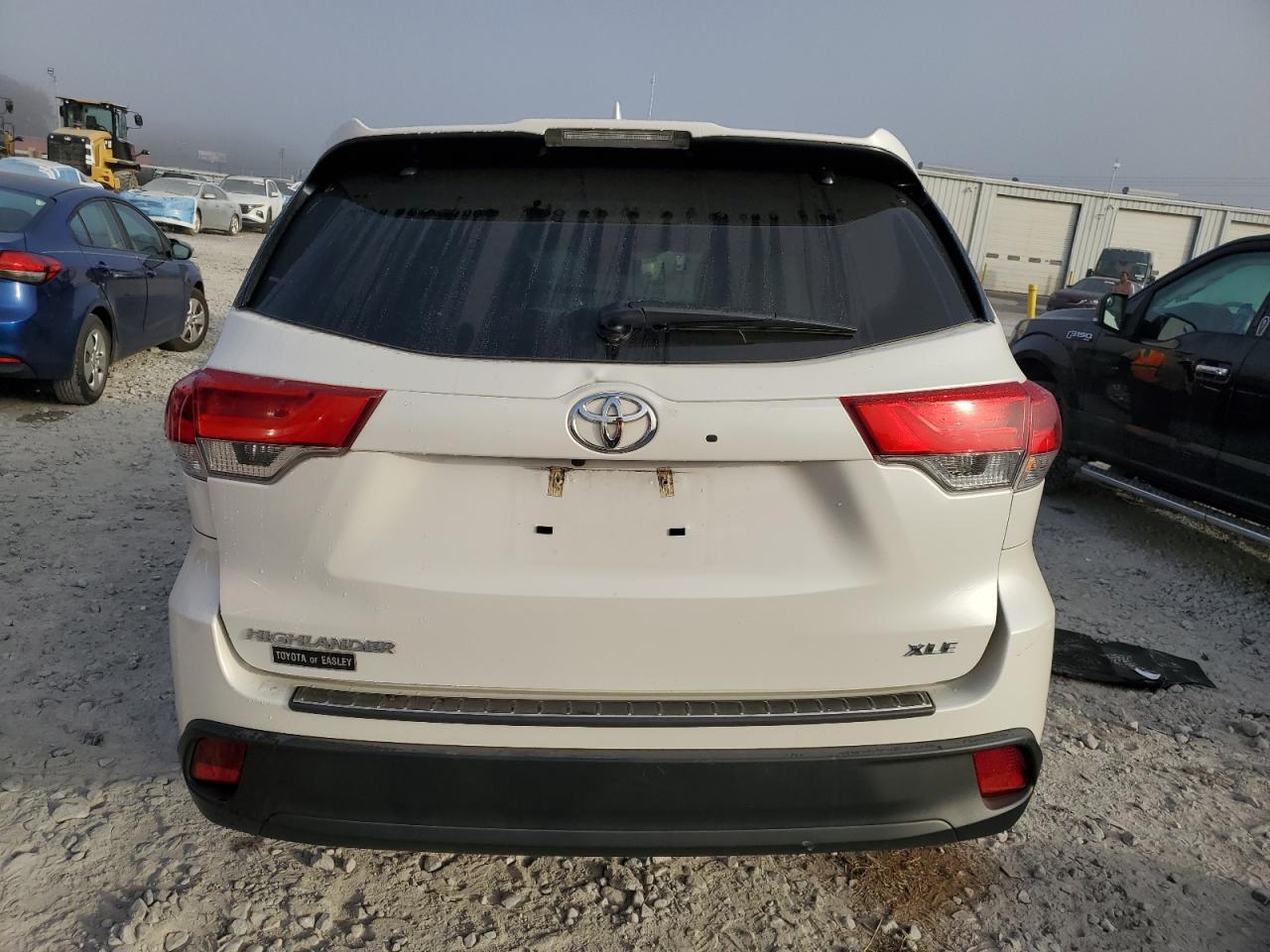 2019 Toyota Highlander Se VIN: 5TDKZRFH1KS553479 Lot: 93308675