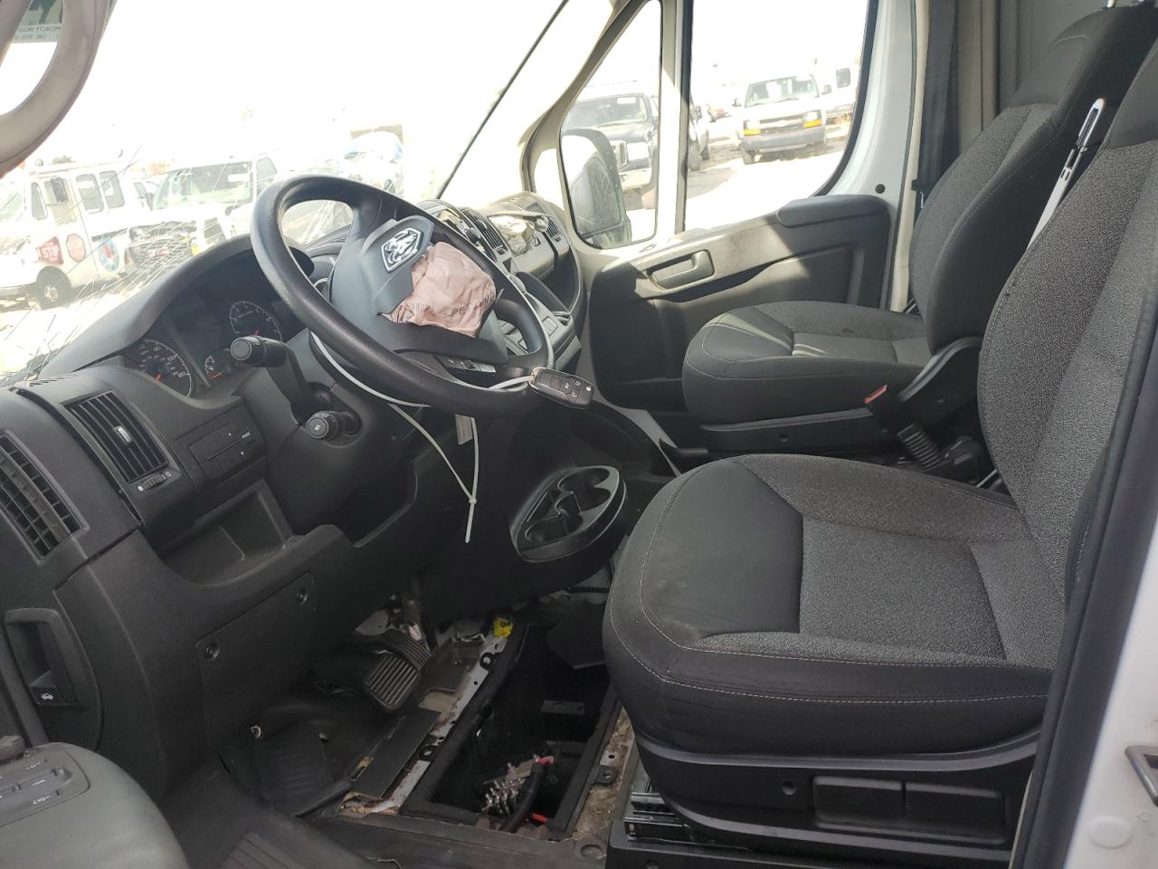 2021 Ram Promaster2500 Delivery Van VIN: 3C6LRVDG7ME585638 Lot: 90694245