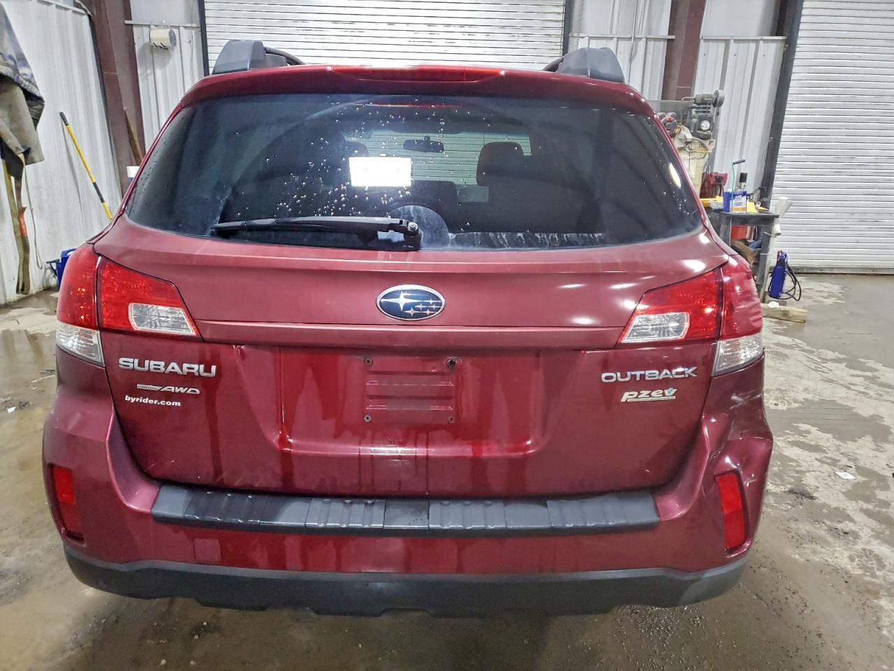 2011 Subaru Outback 2.5I Premium VIN: 4S4BRBCC8B3363482 Lot: 94100525