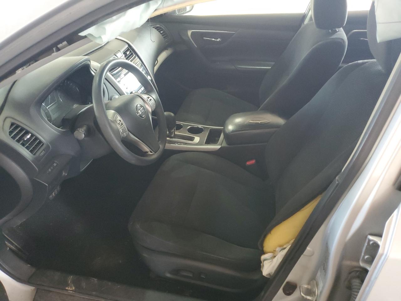 2015 Nissan Altima 2.5 VIN: 1N4AL3AP2FN399035 Lot: 92928815