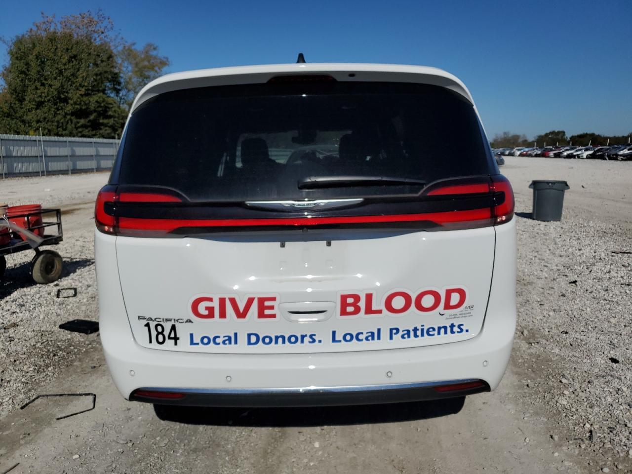 2023 Chrysler Pacifica Touring VIN: 2C4RC1FG8PR500741 Lot: 90796885