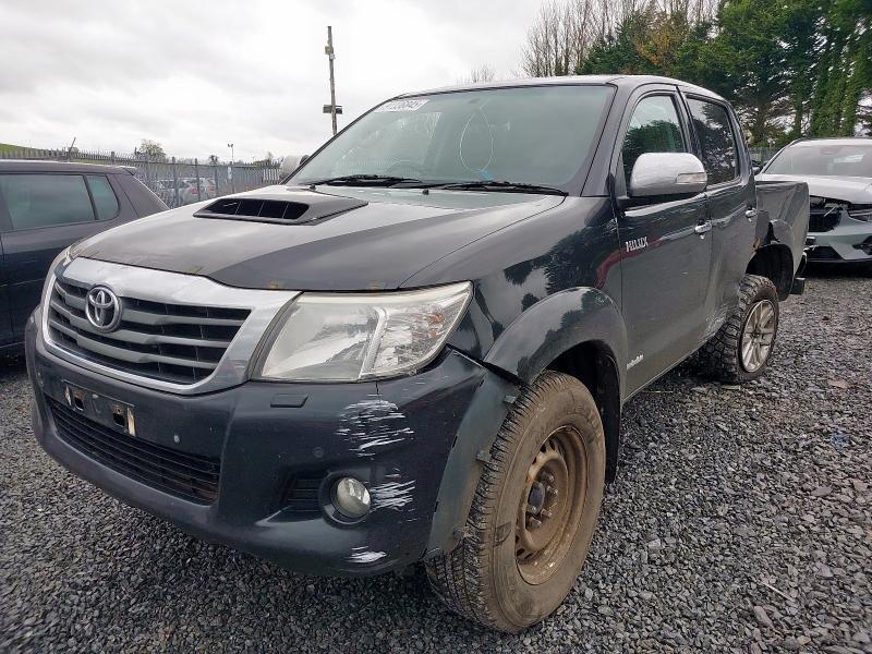 2014 TOYOTA HILUX INVINCIBLE D/CAB PICK UP 3.0 D-4D 4WD 171 AUTO for sale at Copart BELFAST