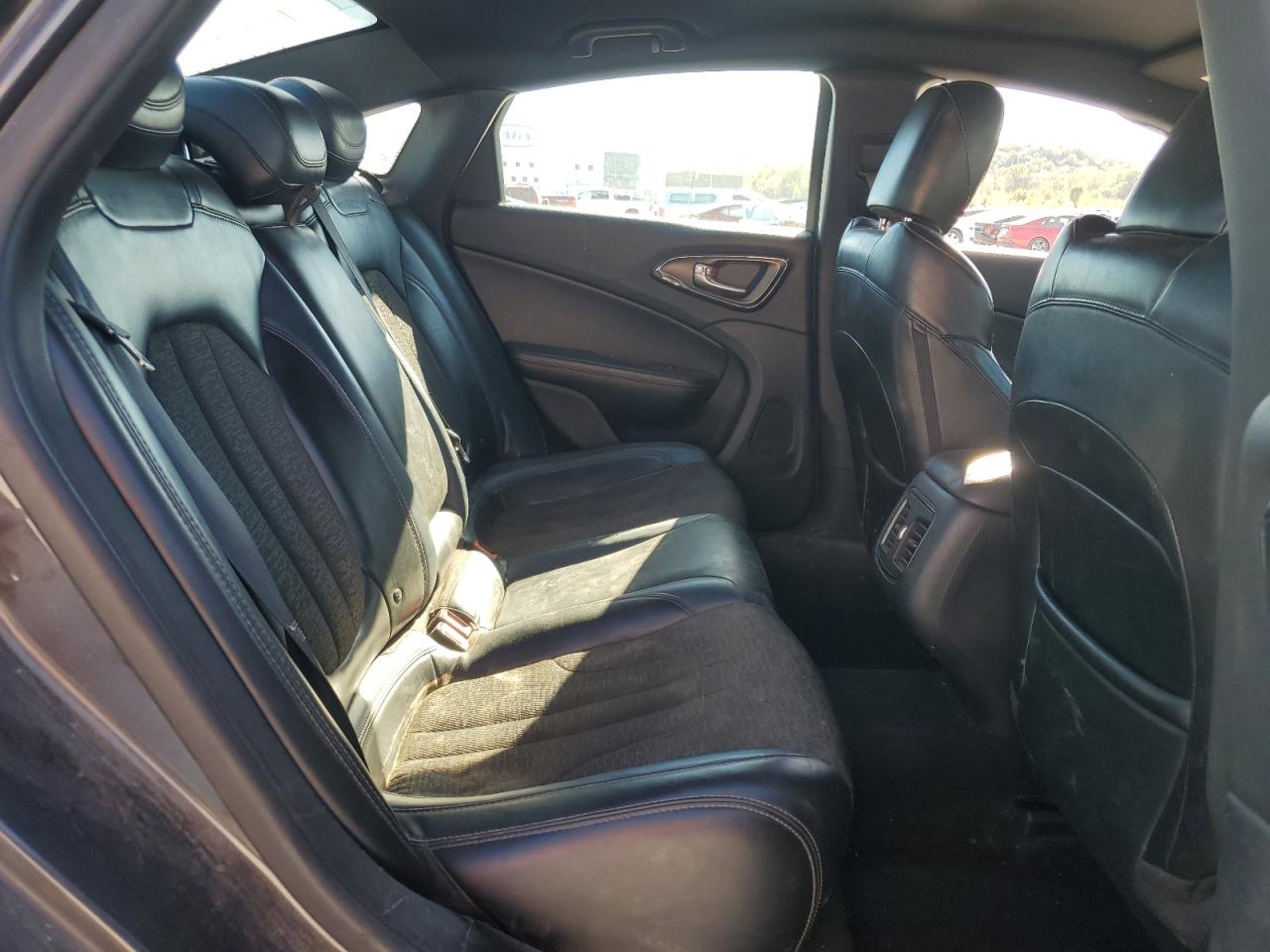 2016 Chrysler 200 S VIN: 1C3CCCBB0GN150437 Lot: 91257845