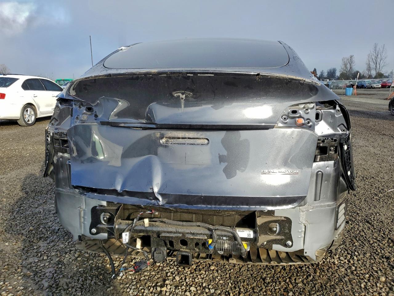 2025 Tesla Model Y VIN: 7SAYGDEF7SF222738 Lot: 92931165