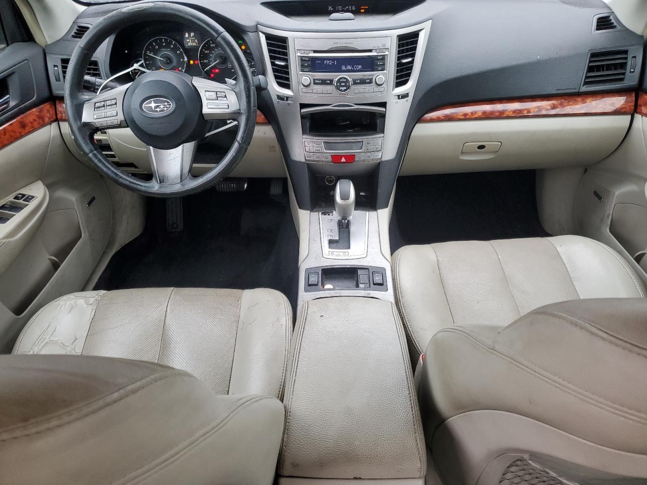 2010 Subaru Legacy 2.5I Limited VIN: 4S3BMBK61A3237753 Lot: 93324465