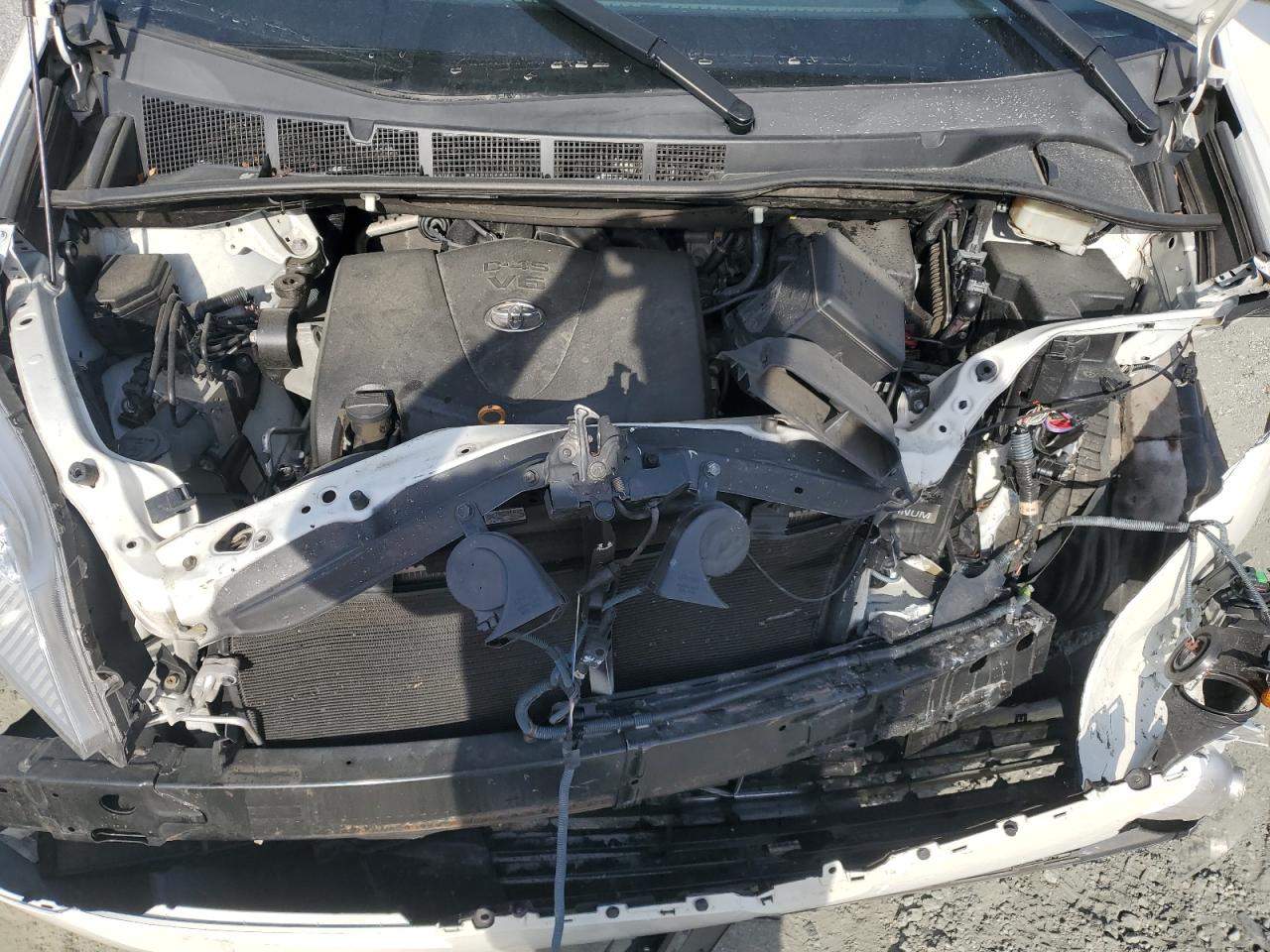 2018 Toyota Sienna Xle VIN: 5TDYZ3DC7JS907499 Lot: 92708285