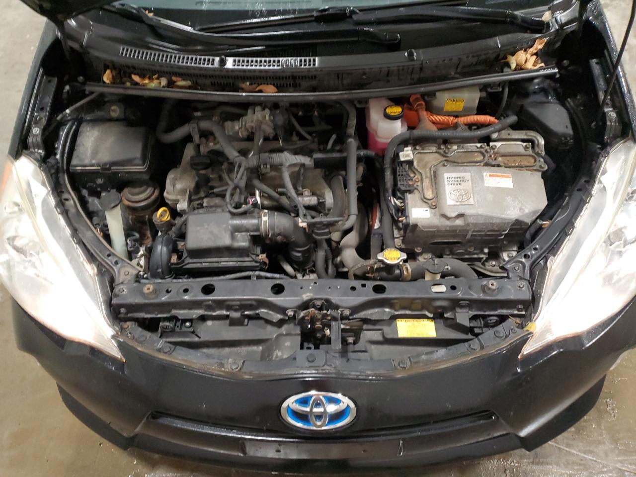 2014 Toyota Prius C VIN: JTDKDTB32E1065858 Lot: 93365875