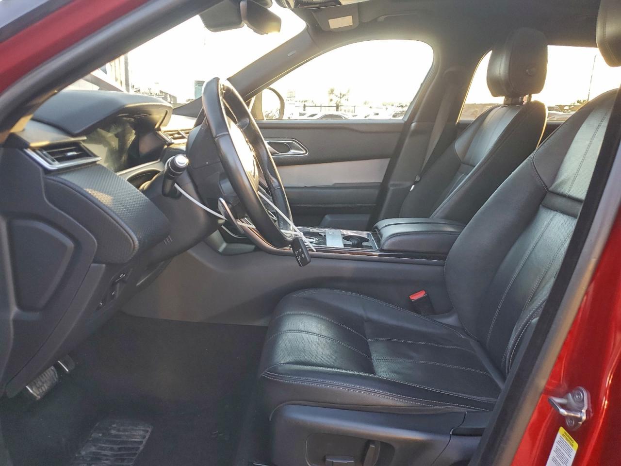 2019 Land Rover Range Rover Velar R-Dynamic Se VIN: SALYL2EV4KA786935 Lot: 94544175