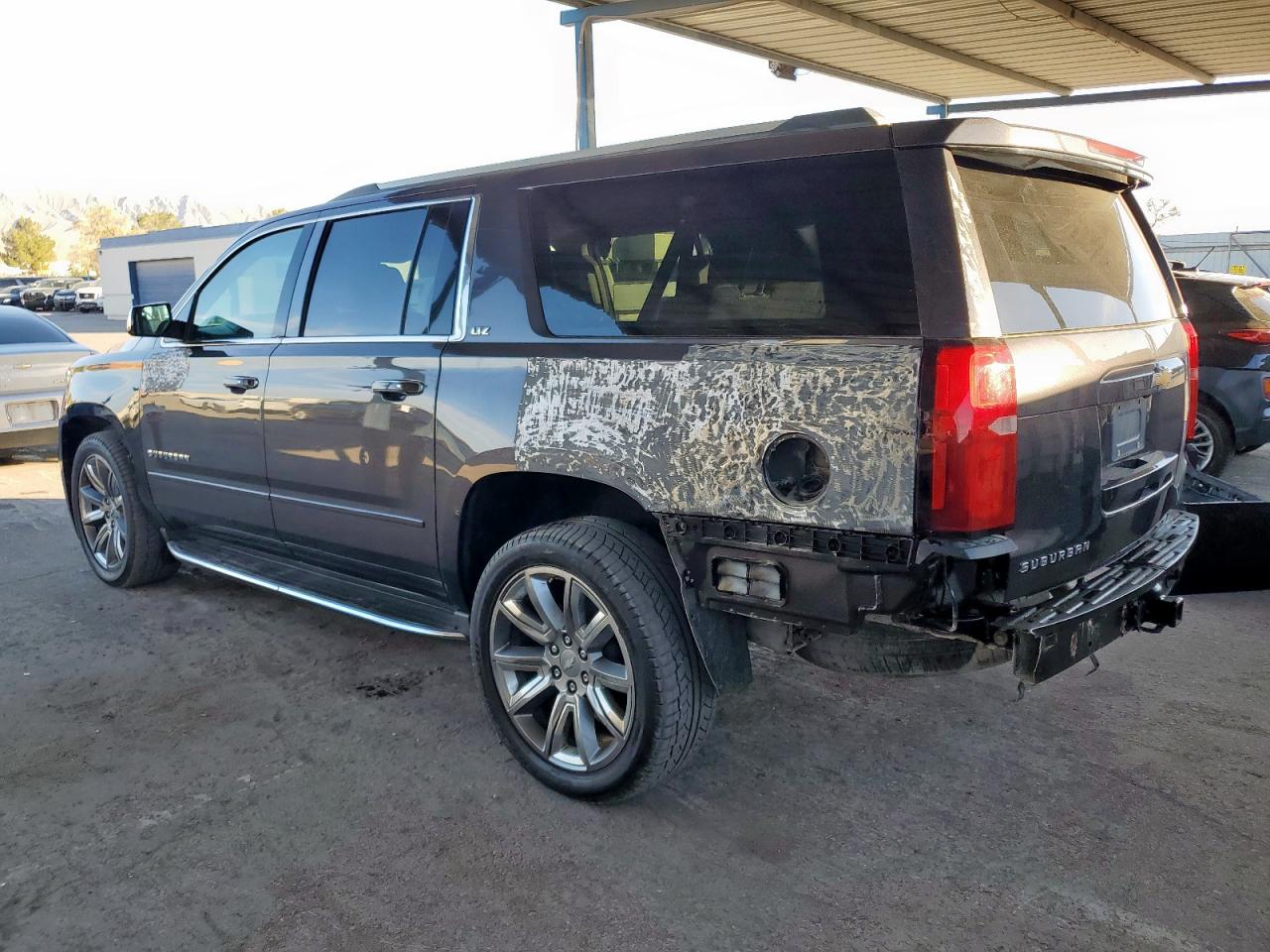 2015 Chevrolet Suburban K1500 Ltz two_colors suv gas 1GNSKKKC4FR206973 photo #3