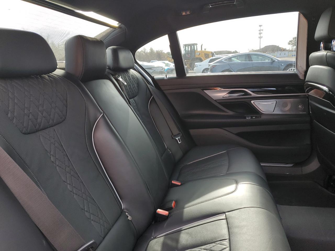 2021 BMW Alpina B7 VIN: WBA7U2C11MCE73171 Lot: 93635595