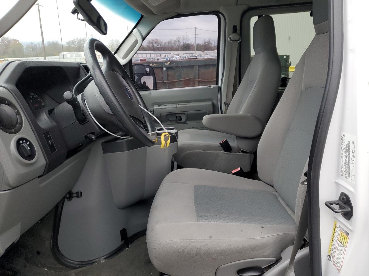 2013 Ford Econoline E350 Super Duty Wagon VIN: 1FBNE3BL3DDA84530 Lot: 91632305