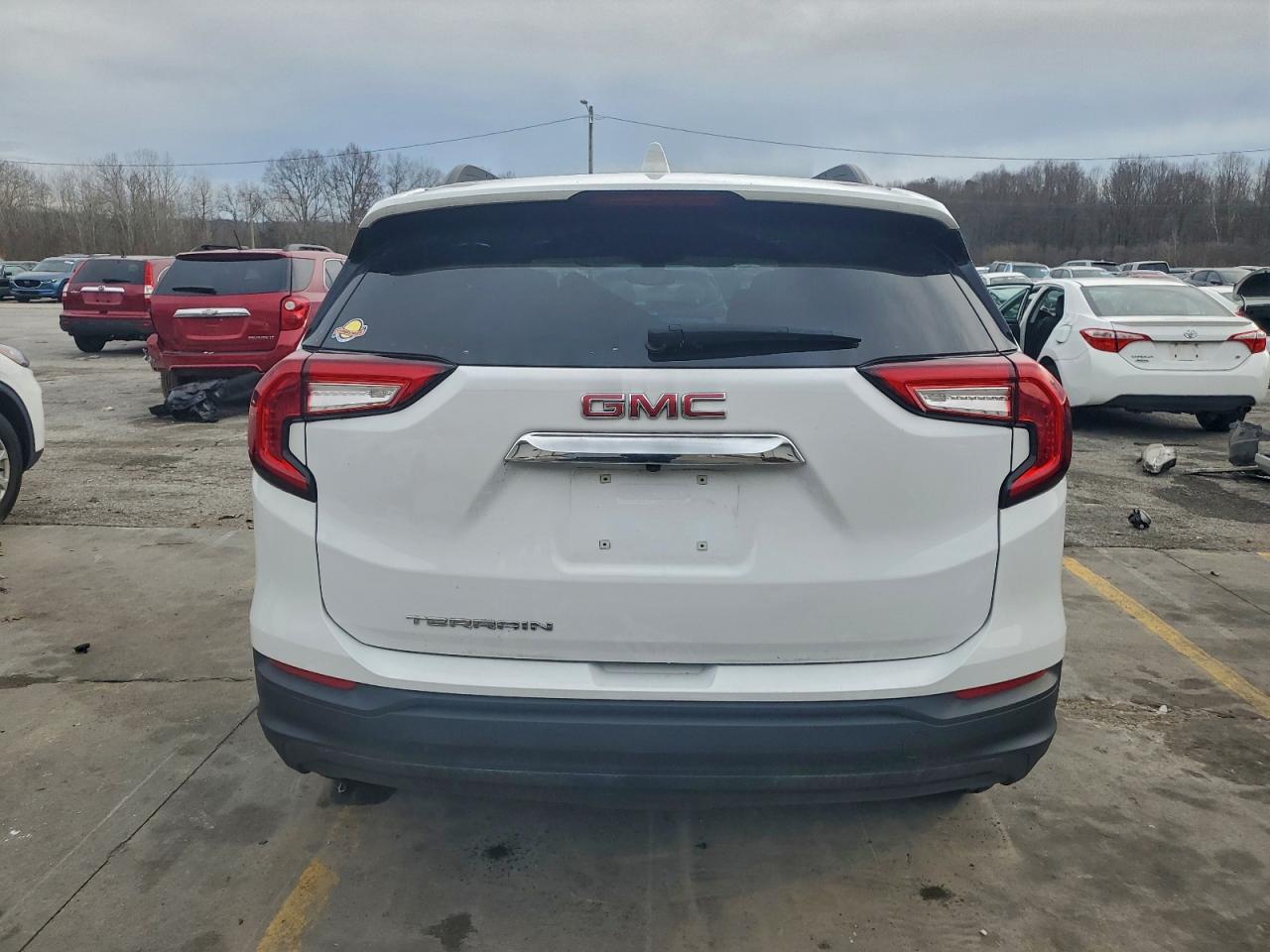 2022 GMC Terrain Sle VIN: 3GKALMEV2NL145482 Lot: 93592565