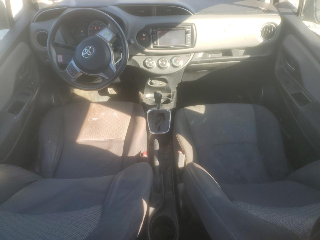 2015 Toyota Yaris VIN: VNKKTUD3XFA033853 Lot: 92203905