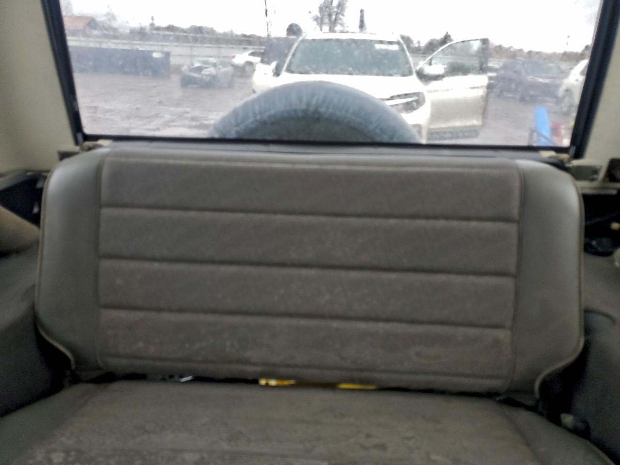 1989 Jeep Wrangler / Yj VIN: 2J4FY19E7KJ100542 Lot: 94338465