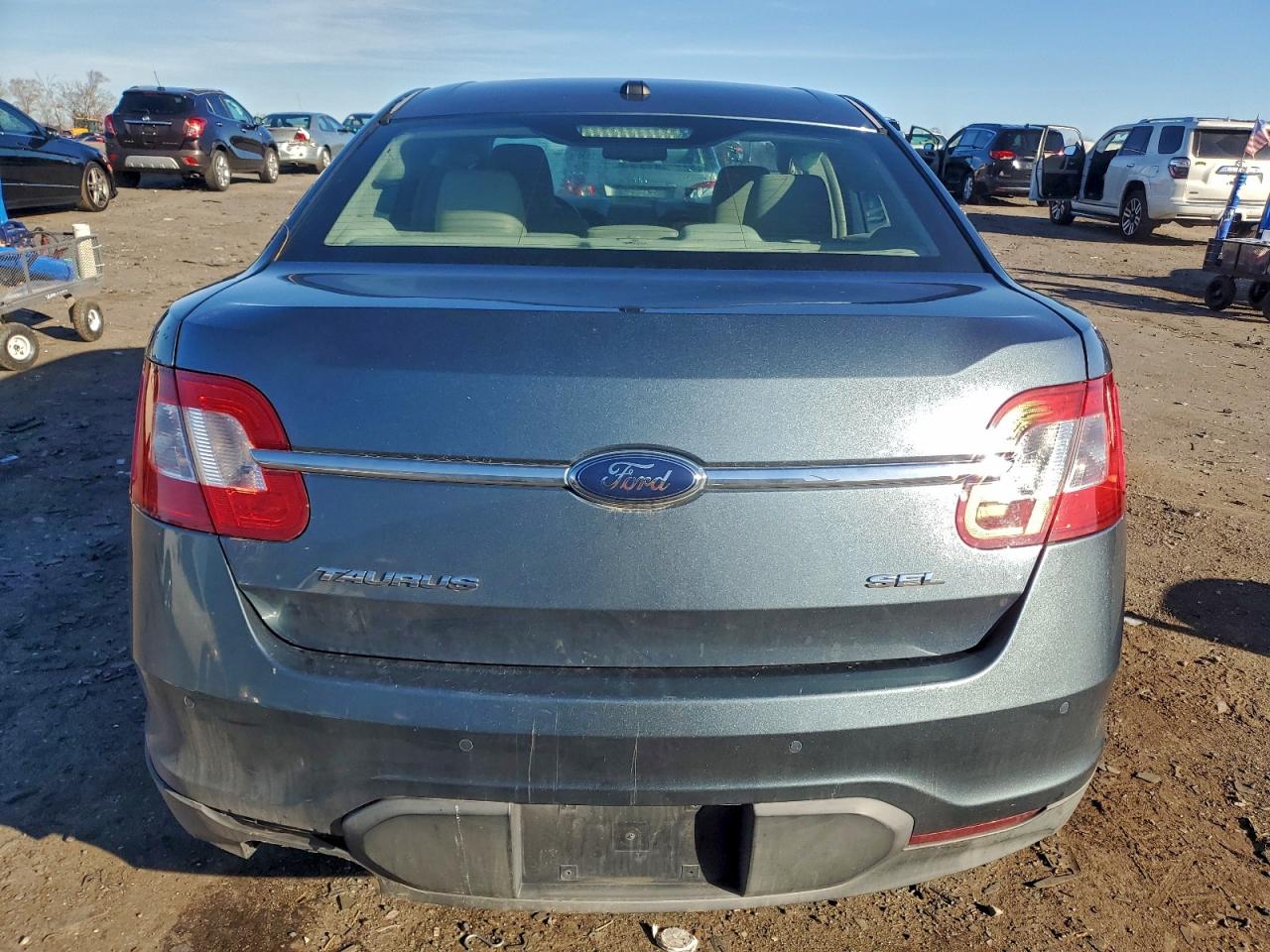 2010 Ford Taurus Sel VIN: 1FAHP2EW7AG143713 Lot: 93700875