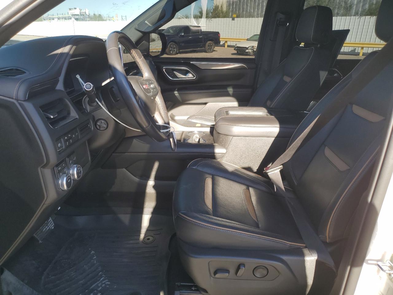 2022 GMC Yukon Xl K1500 At4 VIN: 1GKS2HKL4NR290498 Lot: 91391805