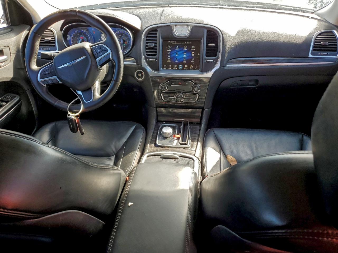 2016 Chrysler 300 Limited VIN: 2C3CCAAG6GH311190 Lot: 93644775