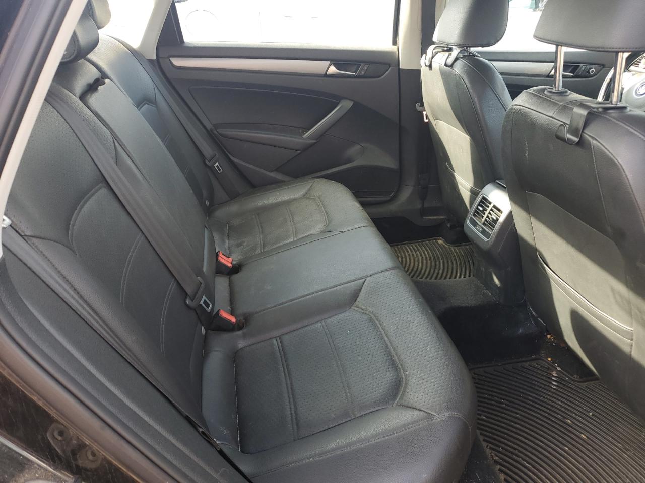 2014 Volkswagen Passat Se VIN: 1VWBT7A3XEC049162 Lot: 92469955