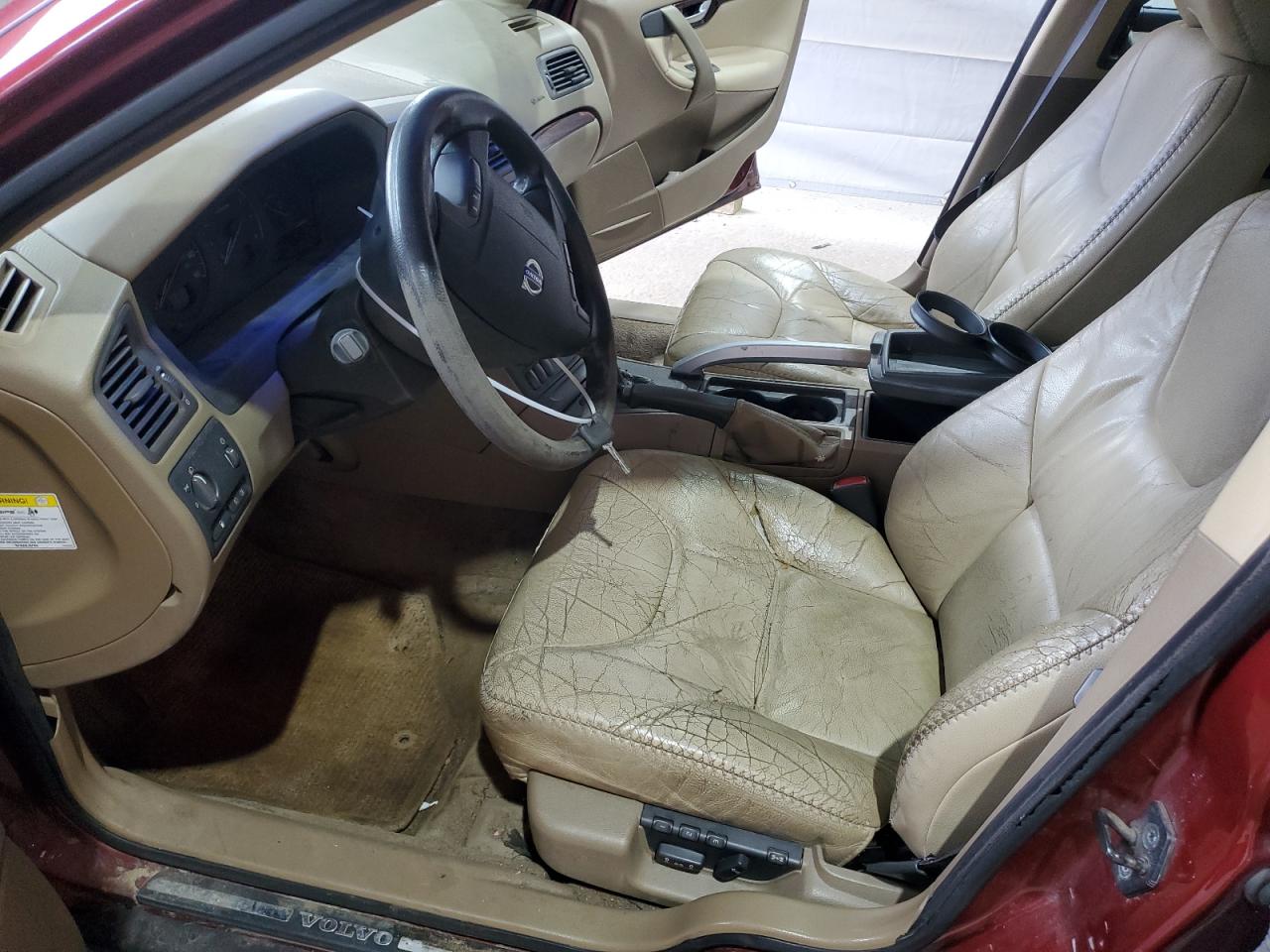 2002 Volvo V70 Xc VIN: YV1SZ58D721053997 Lot: 90383695