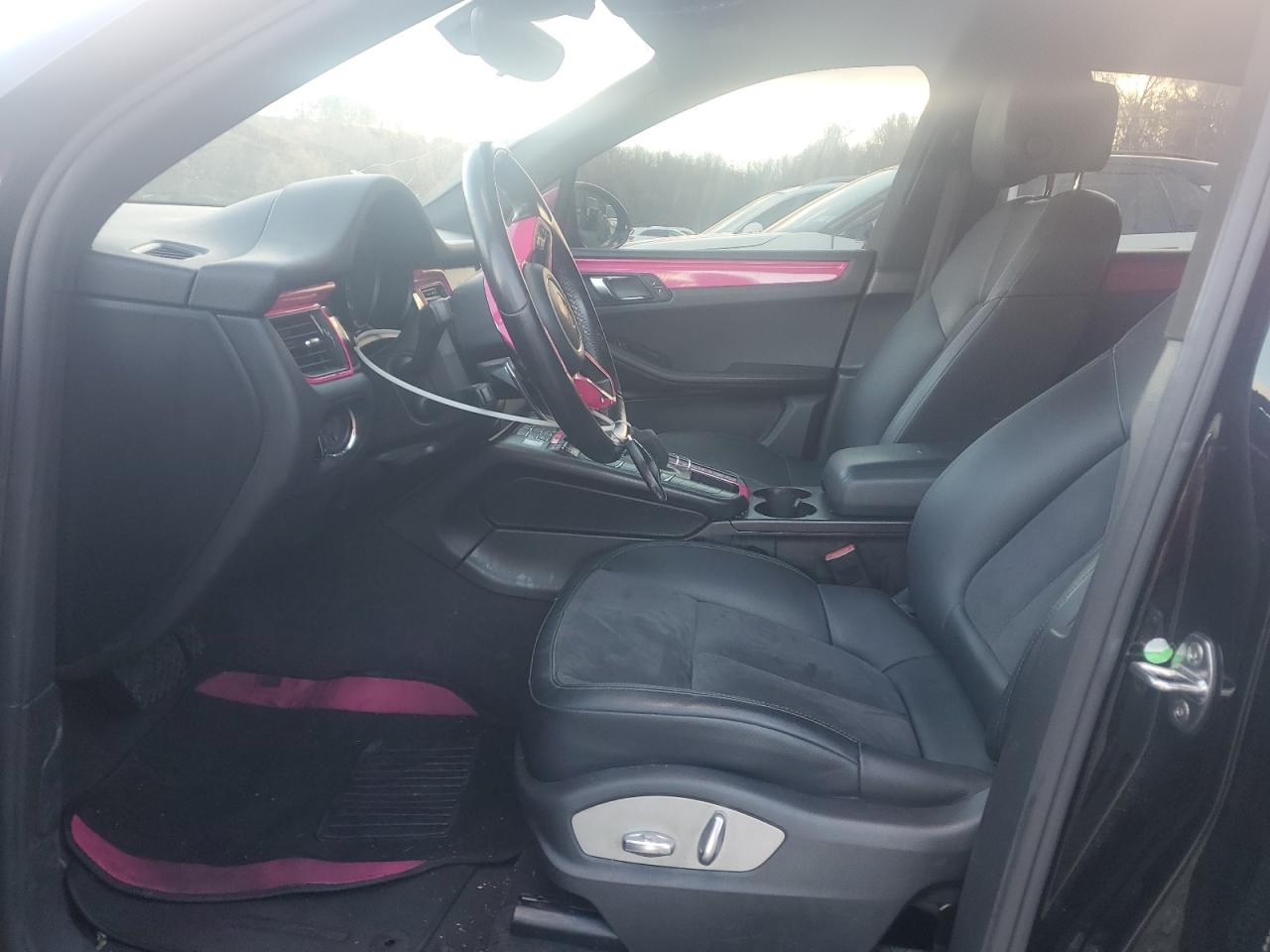 2017 Porsche Macan VIN: WP1AA2A59HLB07788 Lot: 91551335