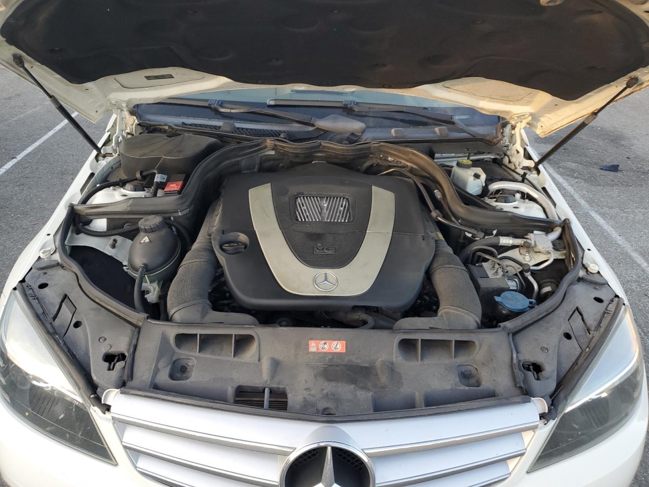 2011 Mercedes-Benz C 300 VIN: WDDGF5EB1BR183076 Lot: 91128985
