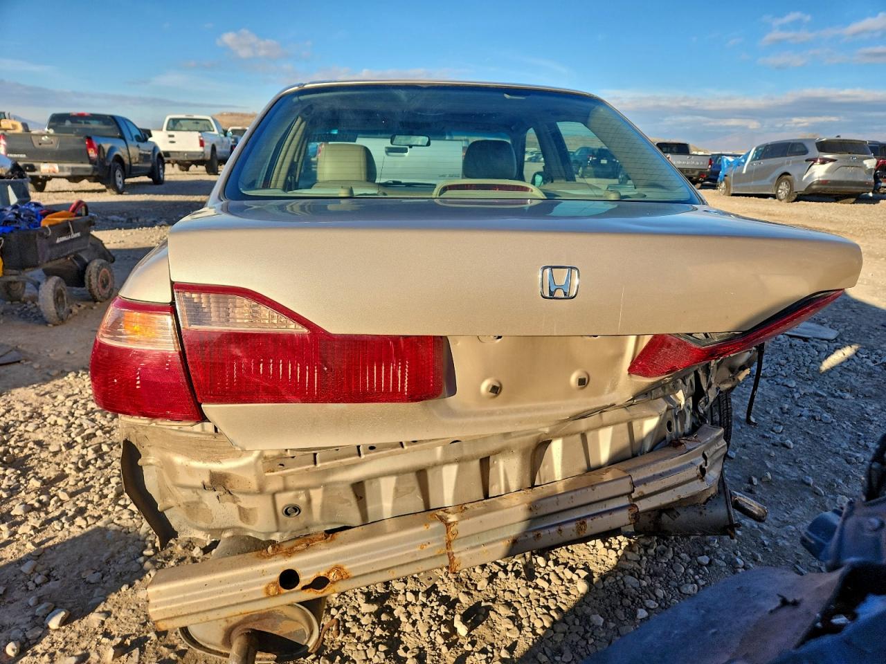 2000 Honda Accord Ex VIN: 1HGCG1650YA013761 Lot: 94066615