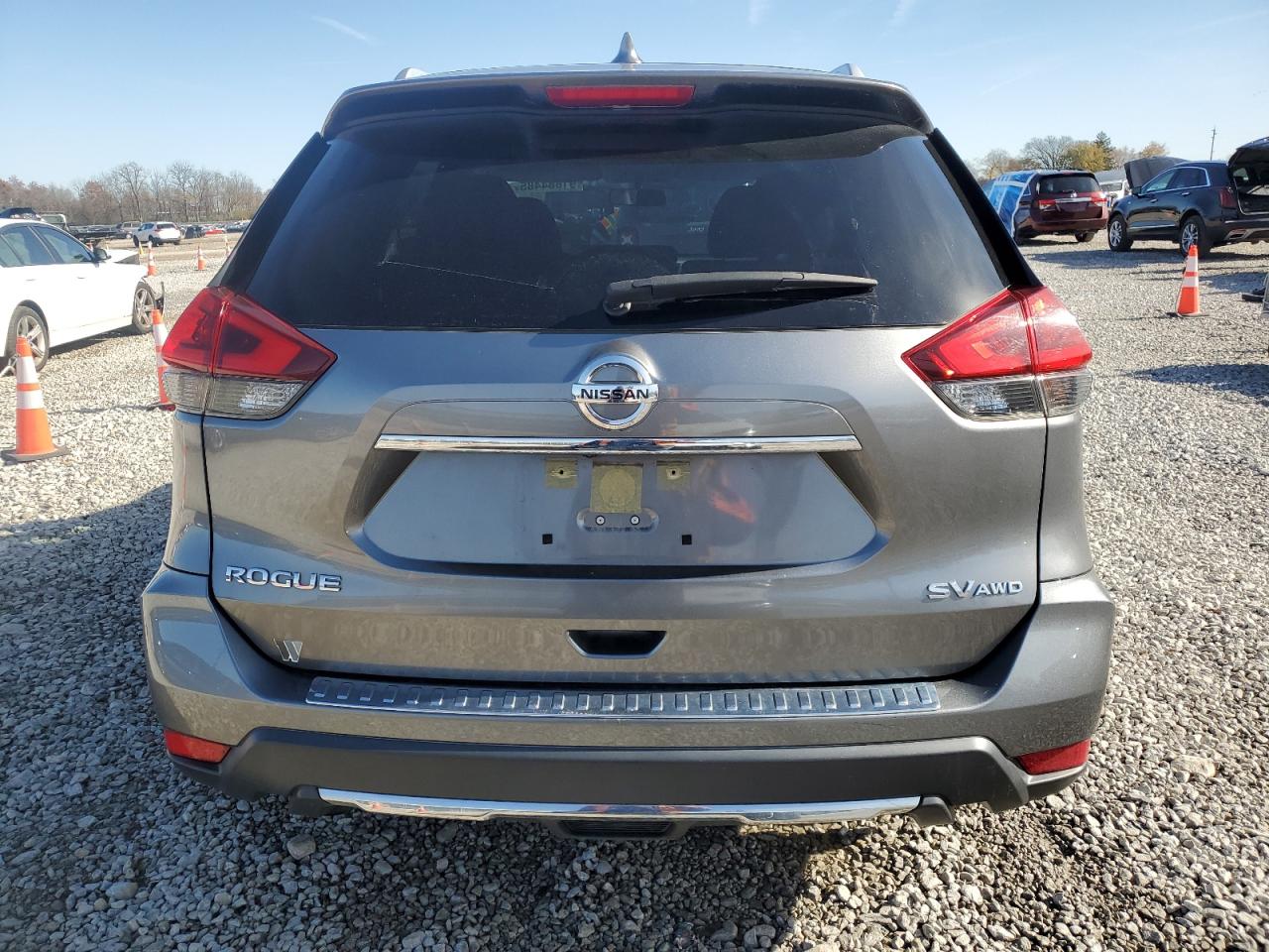 2018 Nissan Rogue S VIN: JN8AT2MV4JW303024 Lot: 91884485