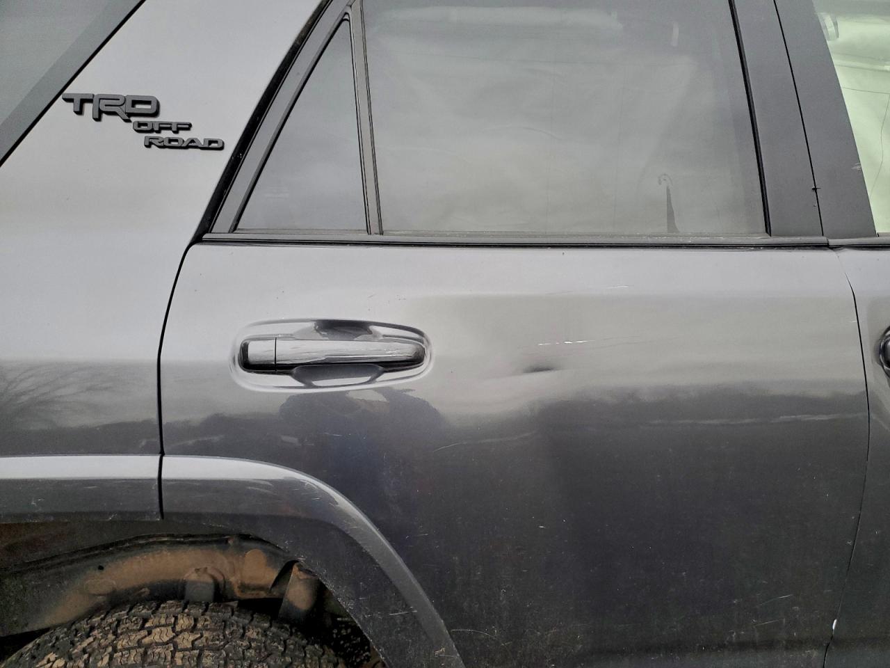 2020 Toyota 4Runner Sr5/Sr5 Premium VIN: JTEBU5JR7L5818397 Lot: 92223085