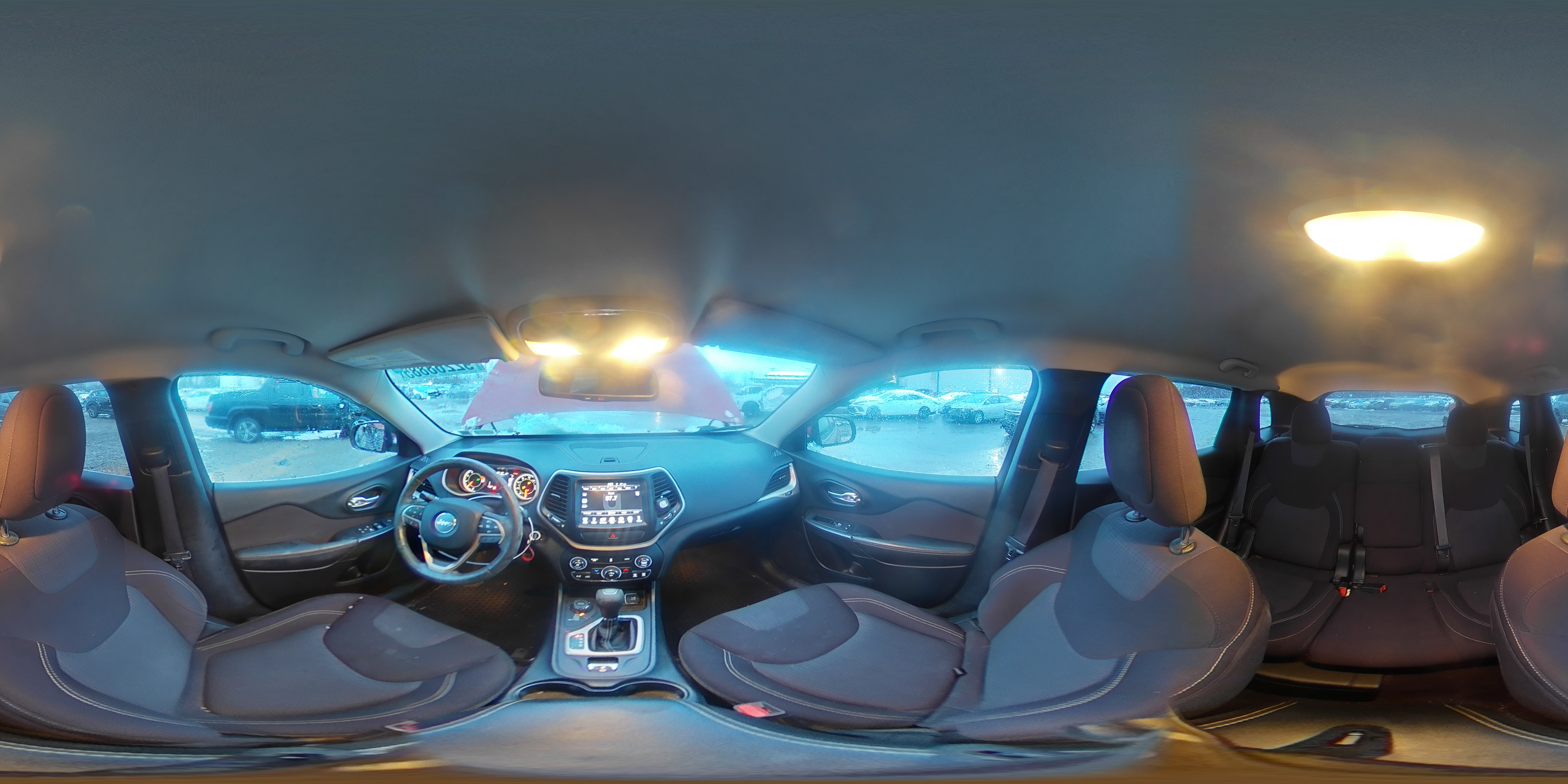 2016 Jeep Cherokee Latitude VIN: 1C4PJMCB0GW340370 Lot: 92268885