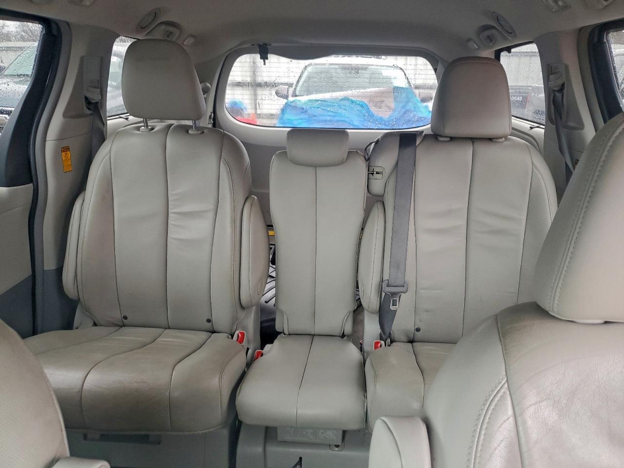 2014 Toyota Sienna Xle VIN: 5TDYK3DC1ES455012 Lot: 94453935