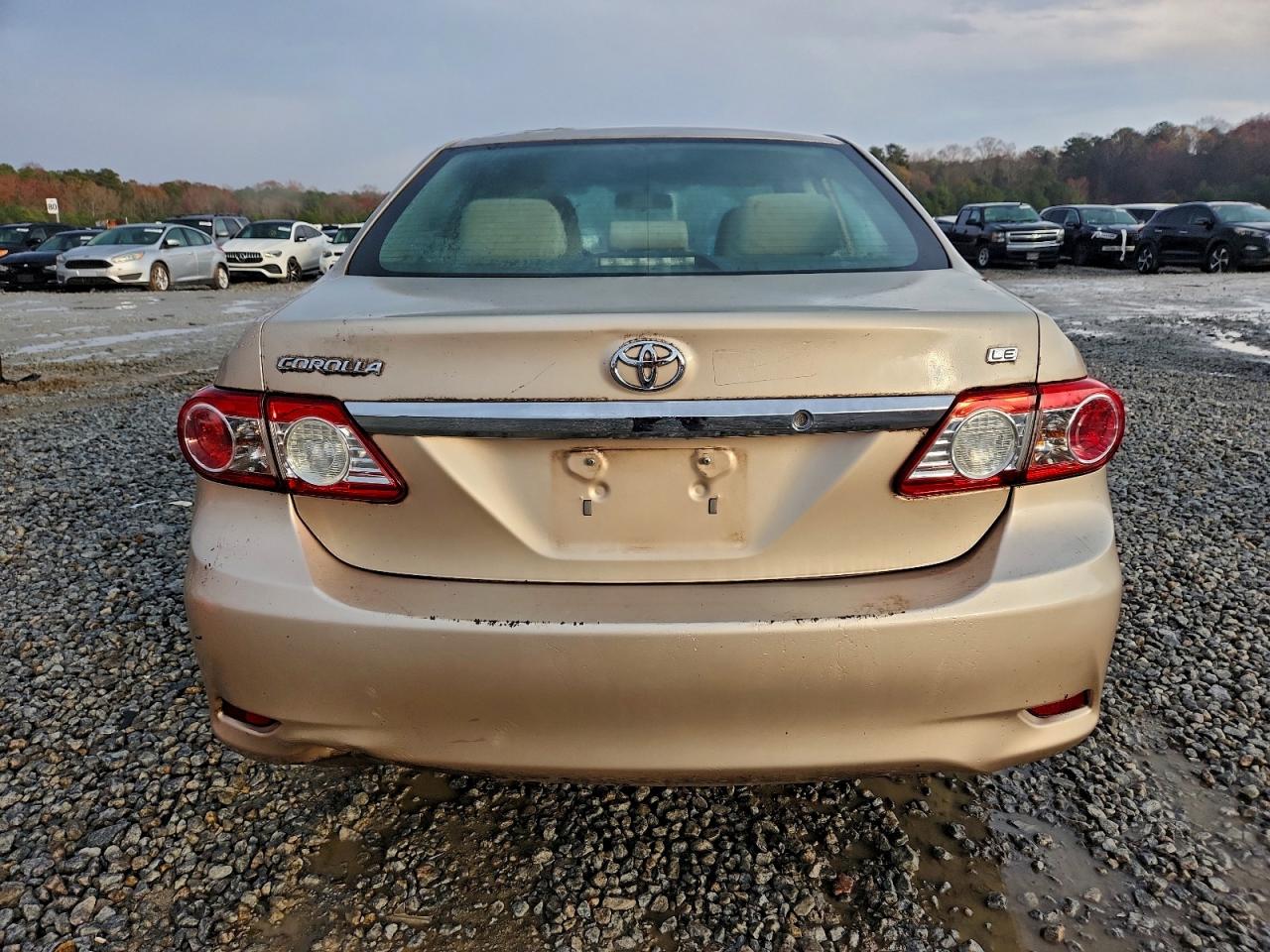 2011 Toyota Corolla Base VIN: 2T1BU4EE9BC569009 Lot: 94642025