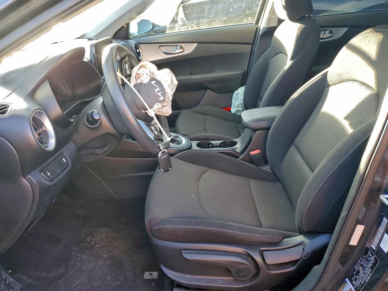 2022 Kia Forte Fe VIN: 3KPF24AD7NE498306 Lot: 92692215