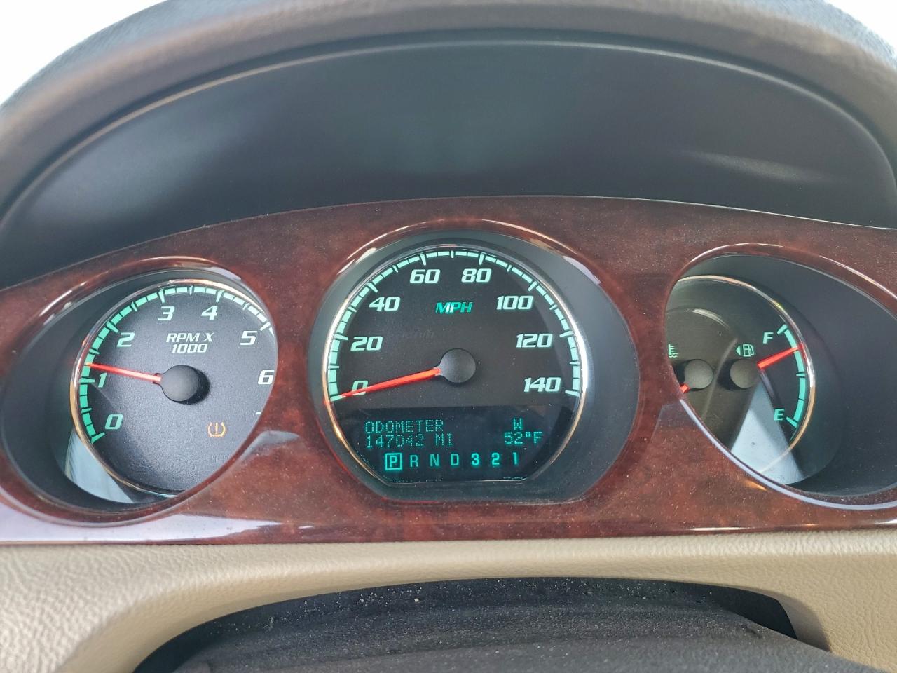 2010 Buick Lucerne Cxl VIN: 1G4HC5EM4AU102717 Lot: 93946405