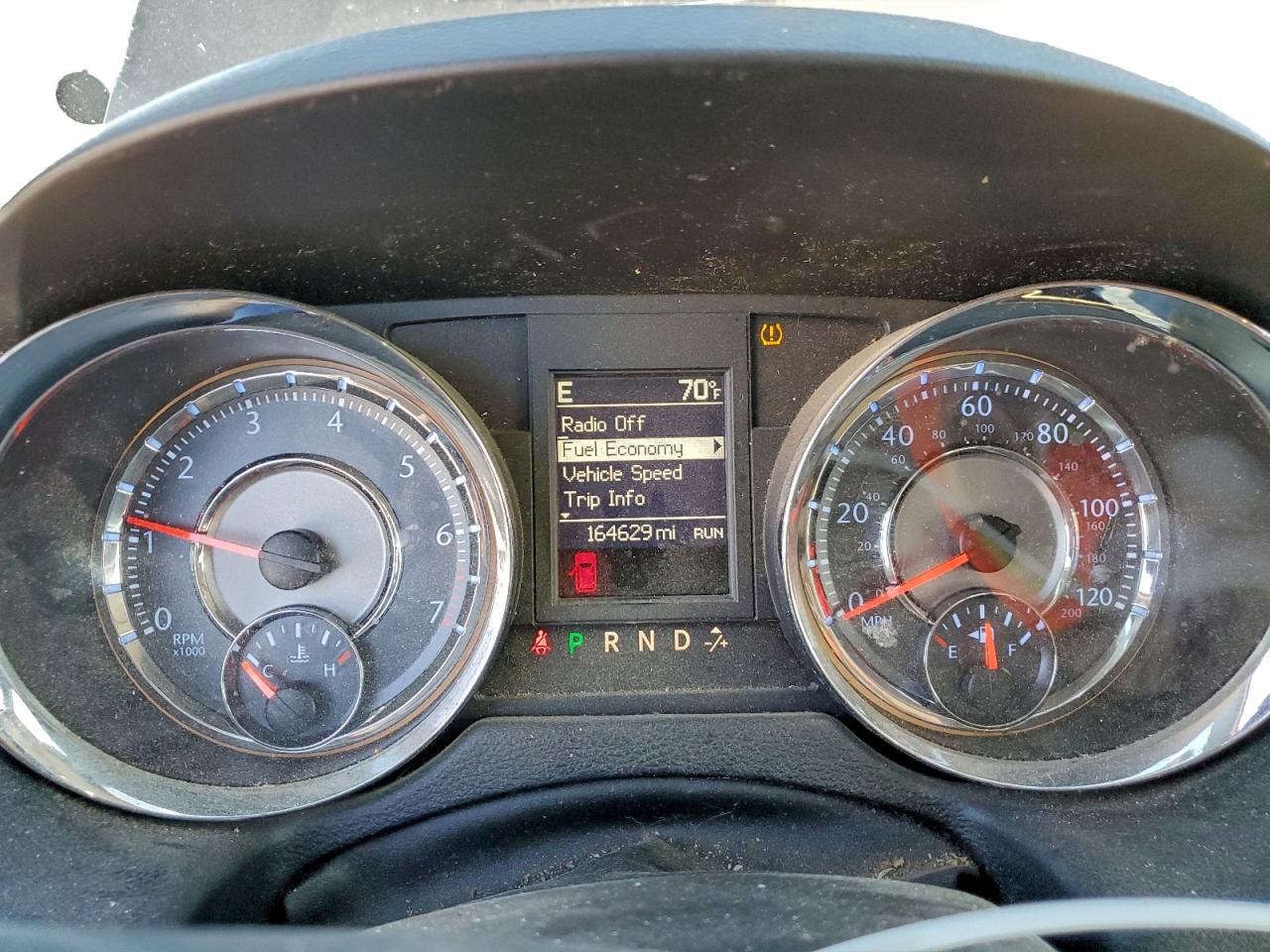 2015 Chrysler Town & Country Touring L VIN: 2C4RC1CG2FR582923 Lot: 94168595