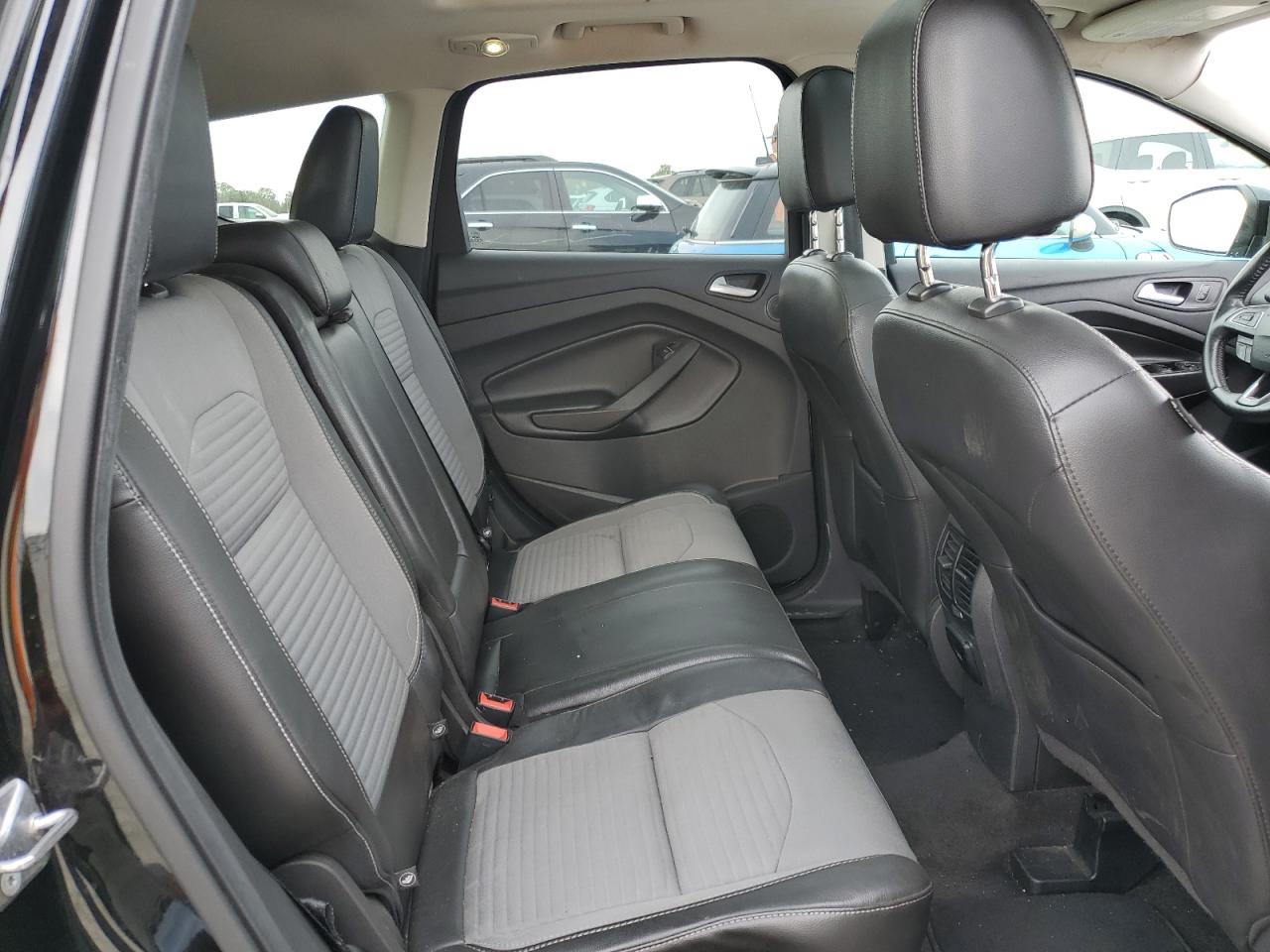 2017 Ford Escape Se VIN: 1FMCU0GD2HUB45096 Lot: 92280735