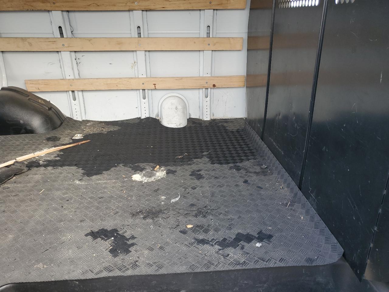 2023 Chevrolet Express Delivery Van VIN: 1GCWGAFP8P1127759 Lot: 92052775