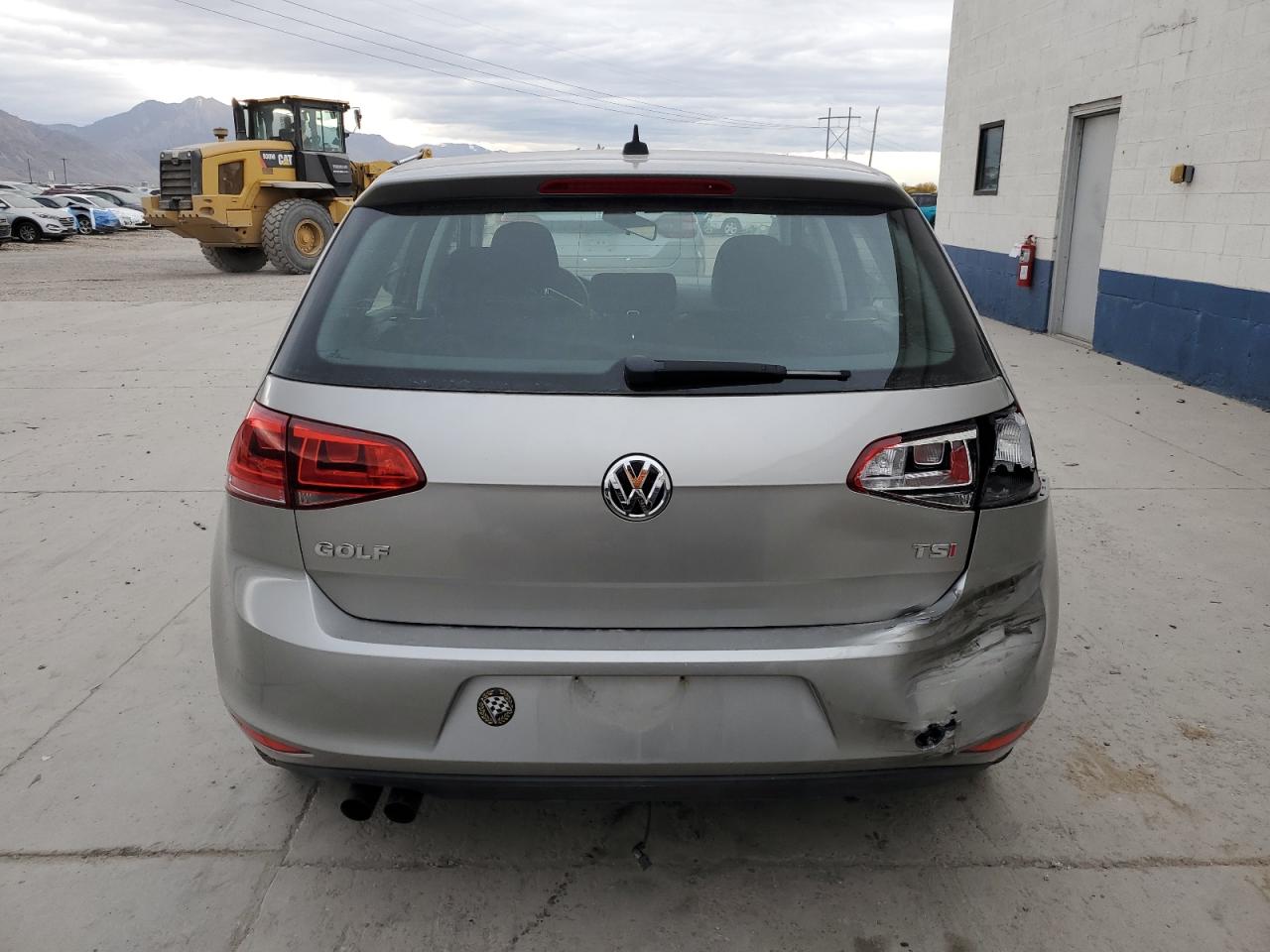 2017 Volkswagen Golf S VIN: 3VW217AU9HM015456 Lot: 92319735