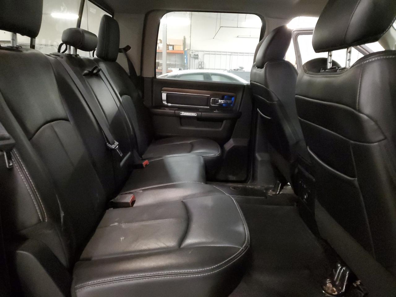 2018 Ram 1500 Laramie VIN: 1C6RR7NT2JS146230 Lot: 92629575