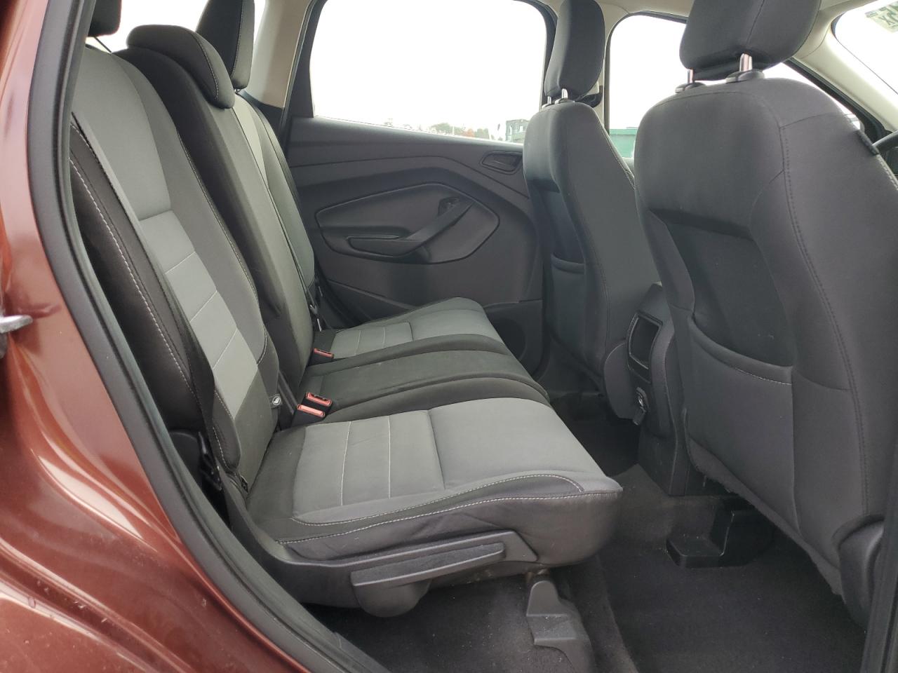 2018 Ford Escape S VIN: 1FMCU0F73JUB34884 Lot: 92468415