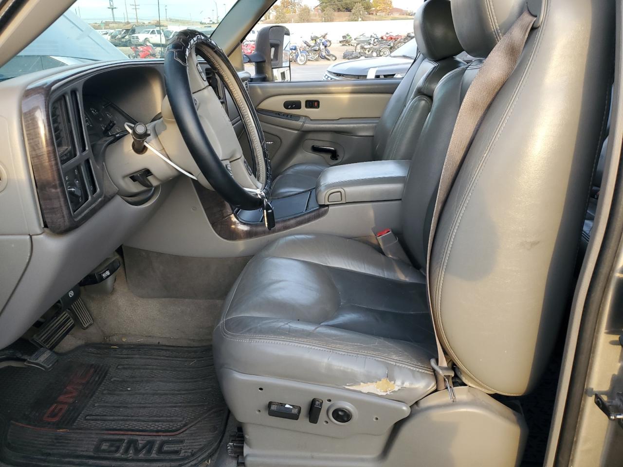 2003 GMC Sierra K1500 Denali VIN: 2GTFK69U831356668 Lot: 92234245