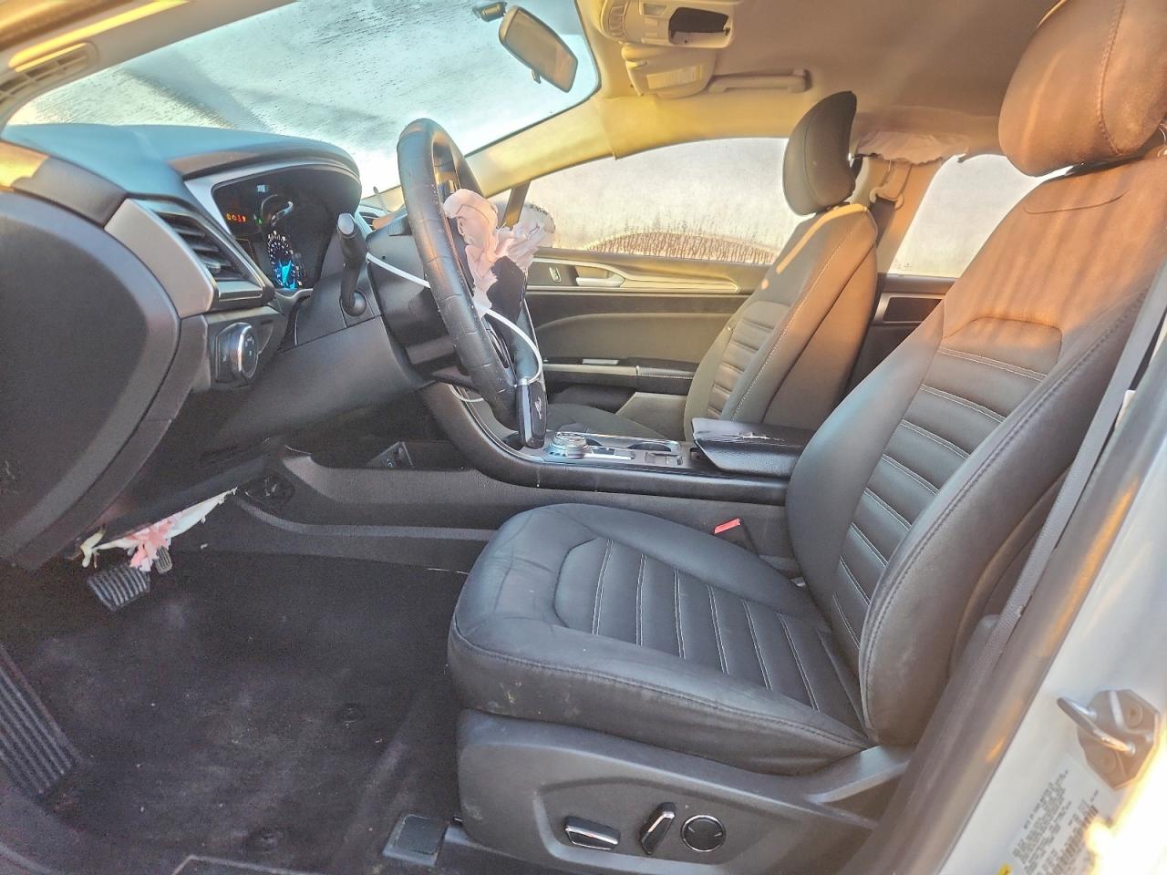 2017 Ford Fusion Se VIN: 3FA6P0H72HR164231 Lot: 94281115