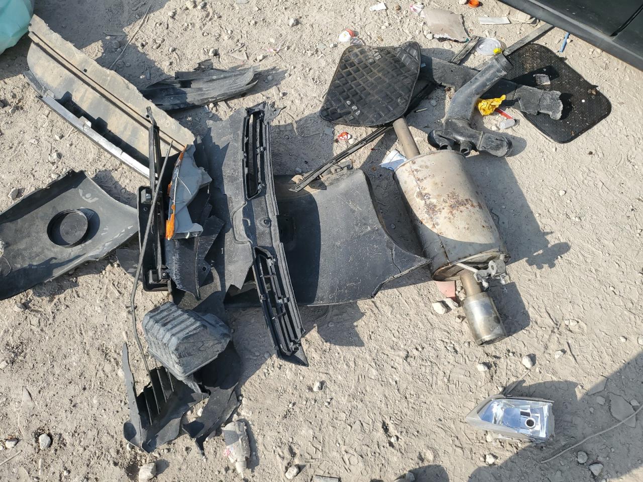 1996 Honda Accord Value VIN: 1HGCD5693TA259988 Lot: 91882125