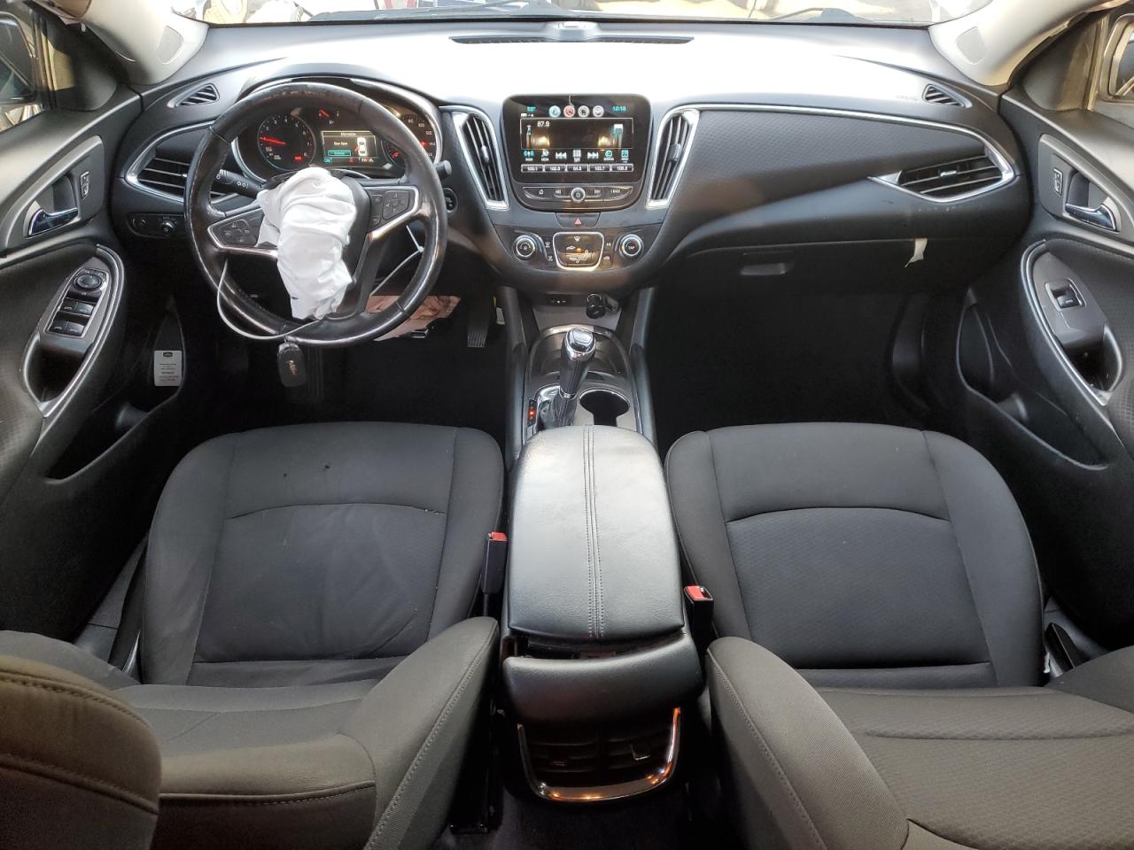 2018 Chevrolet Malibu Lt VIN: 1G1ZD5ST0JF241922 Lot: 93696645