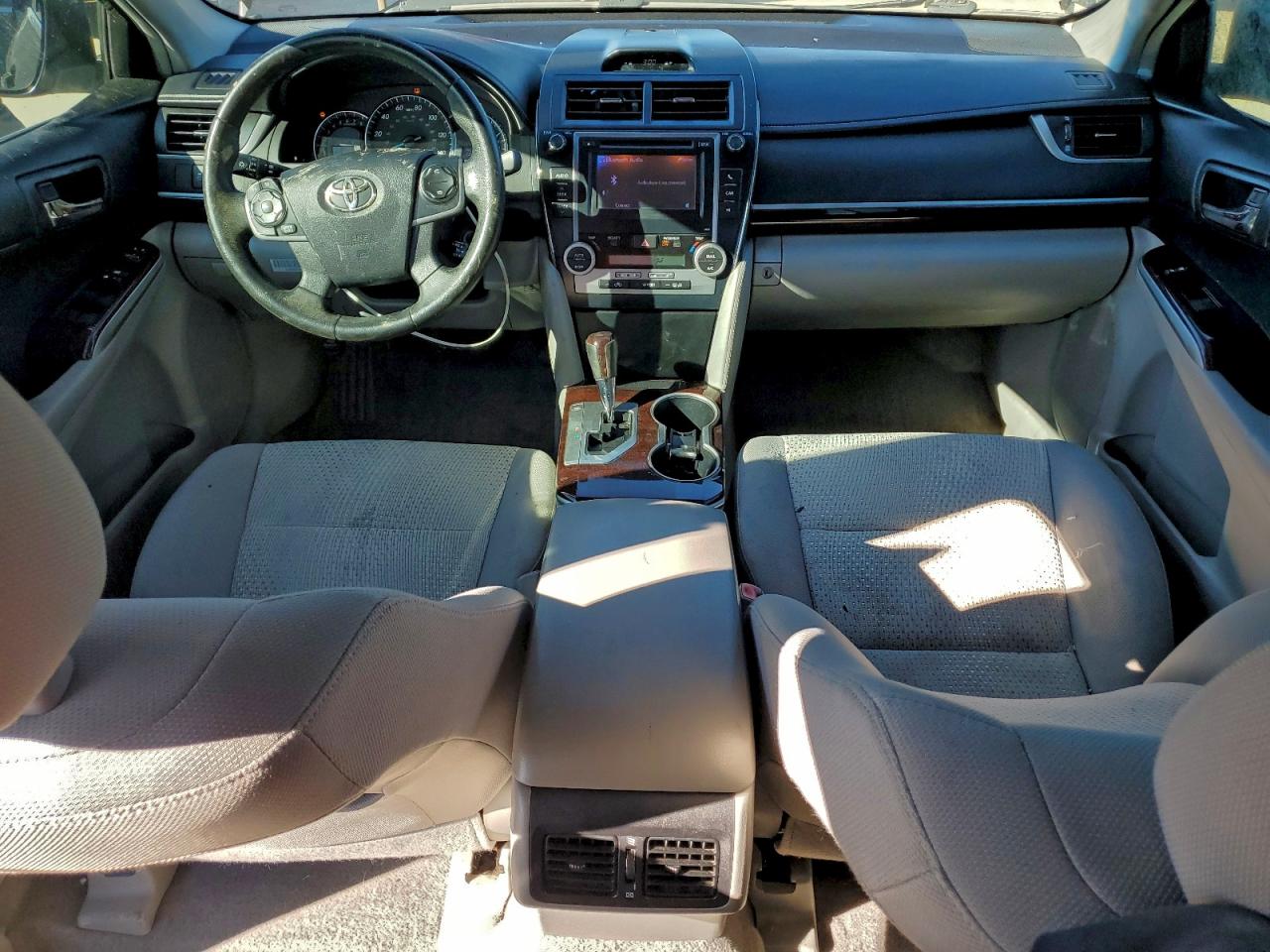 2014 Toyota Camry L VIN: 4T1BF1FK2EU758147 Lot: 94377485