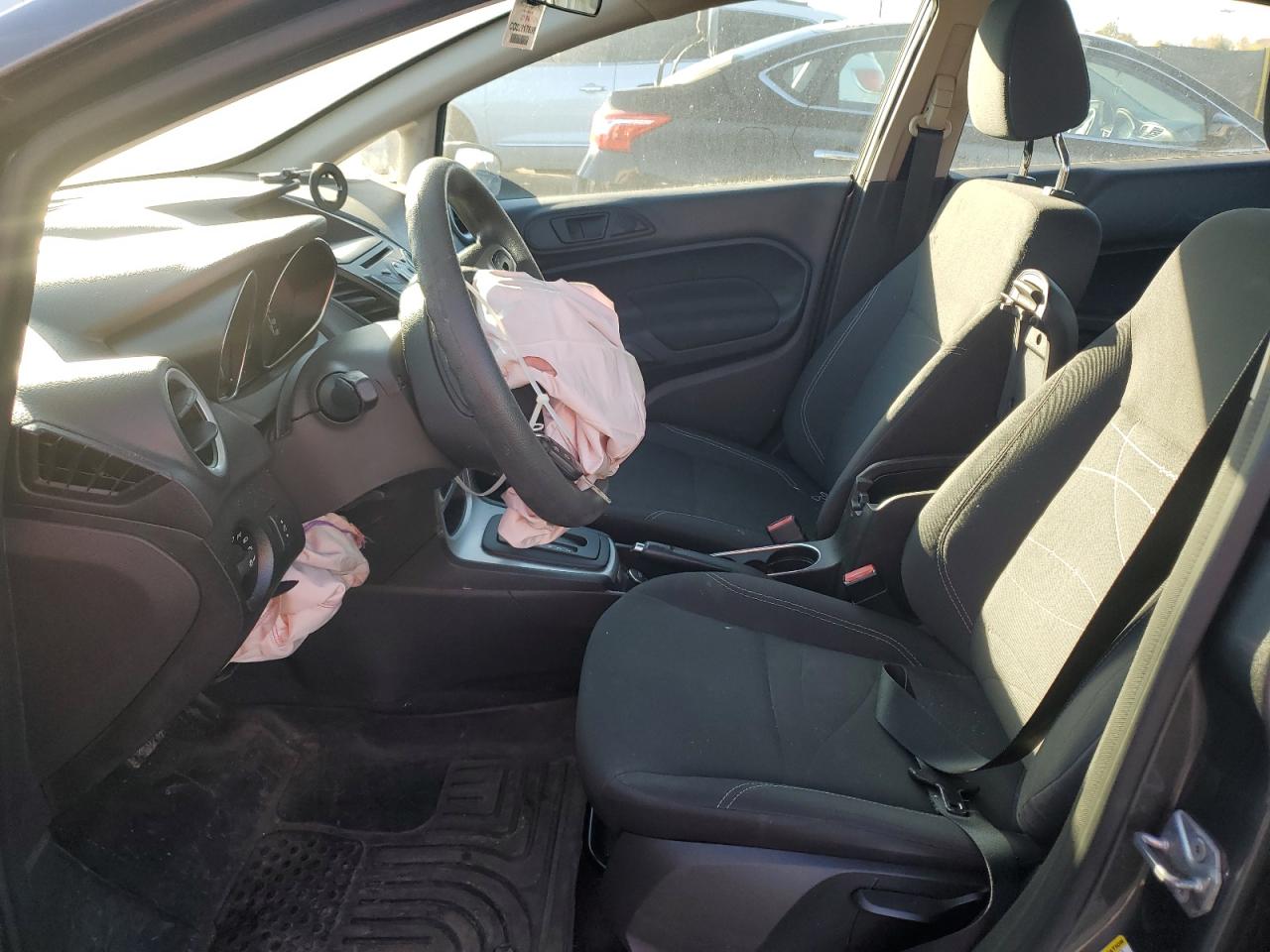 2017 Ford Fiesta Se VIN: 3FADP4EJ0HM165986 Lot: 91275275