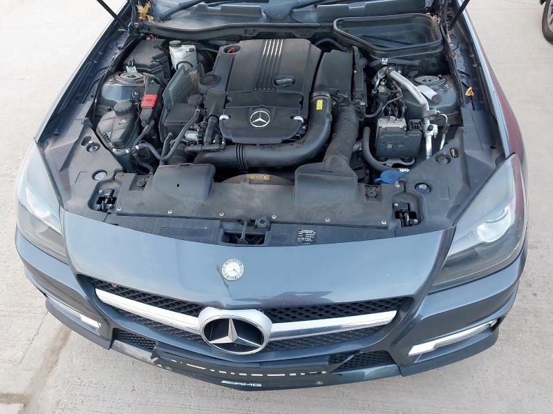 2013 MERCEDES-BENZ SLK SLK 200 BLUEEFFICIENCY AMG SPORT 2DR TIP AUTO