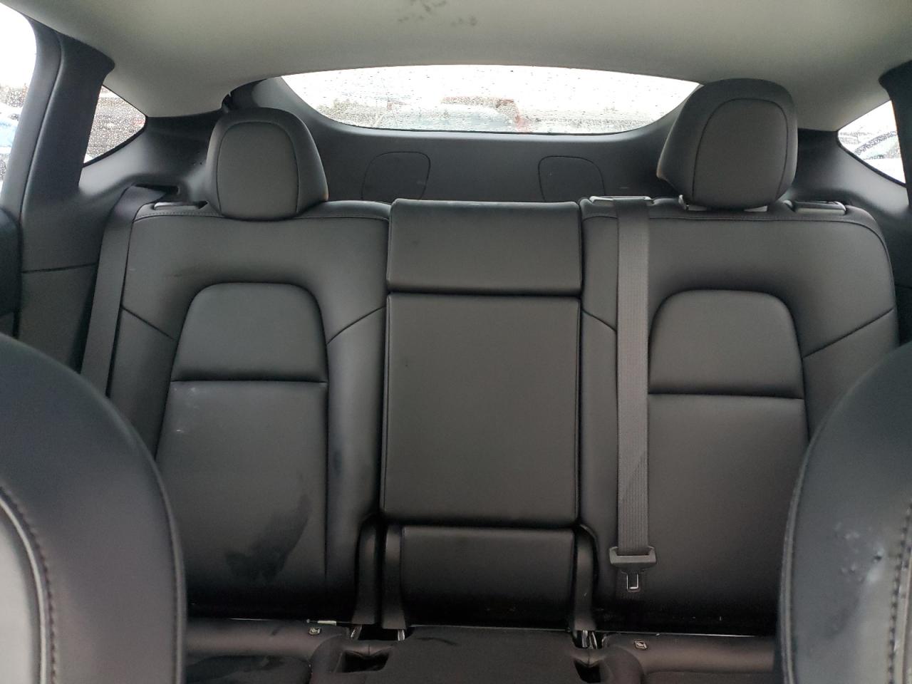 2022 Tesla Model Y VIN: 7SAYGDEF6NF383523 Lot: 93964195